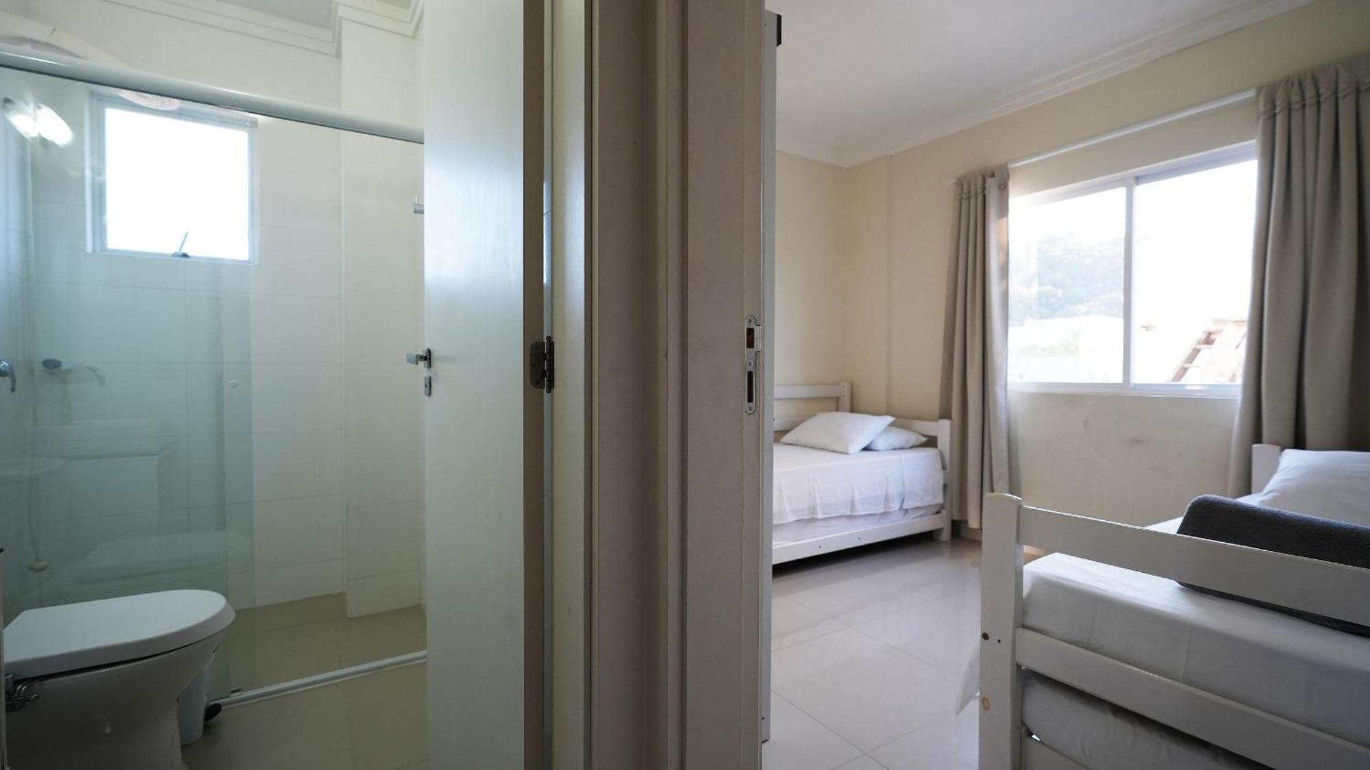 Edificio Costa Mar - Centro De Bombinhas Appartement Buitenkant foto